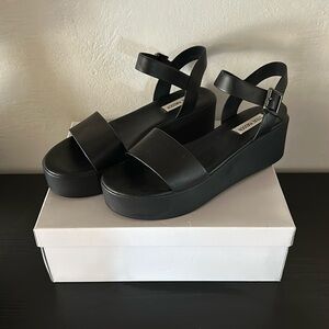 Steve Madden Sandals